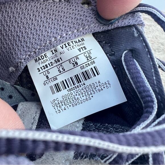 Y2K Nike Shox Red Gray Leather Running Shoes 313812-561 Women’s 8 - Picture 3 of 9